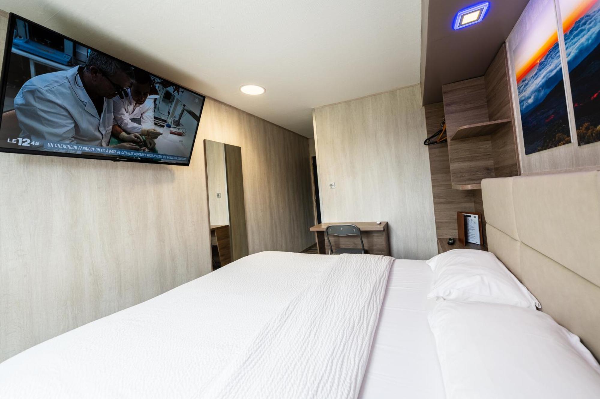 Hotel La Rocade ปามิเยร์ ภายนอก รูปภาพ